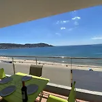 Miramar 44